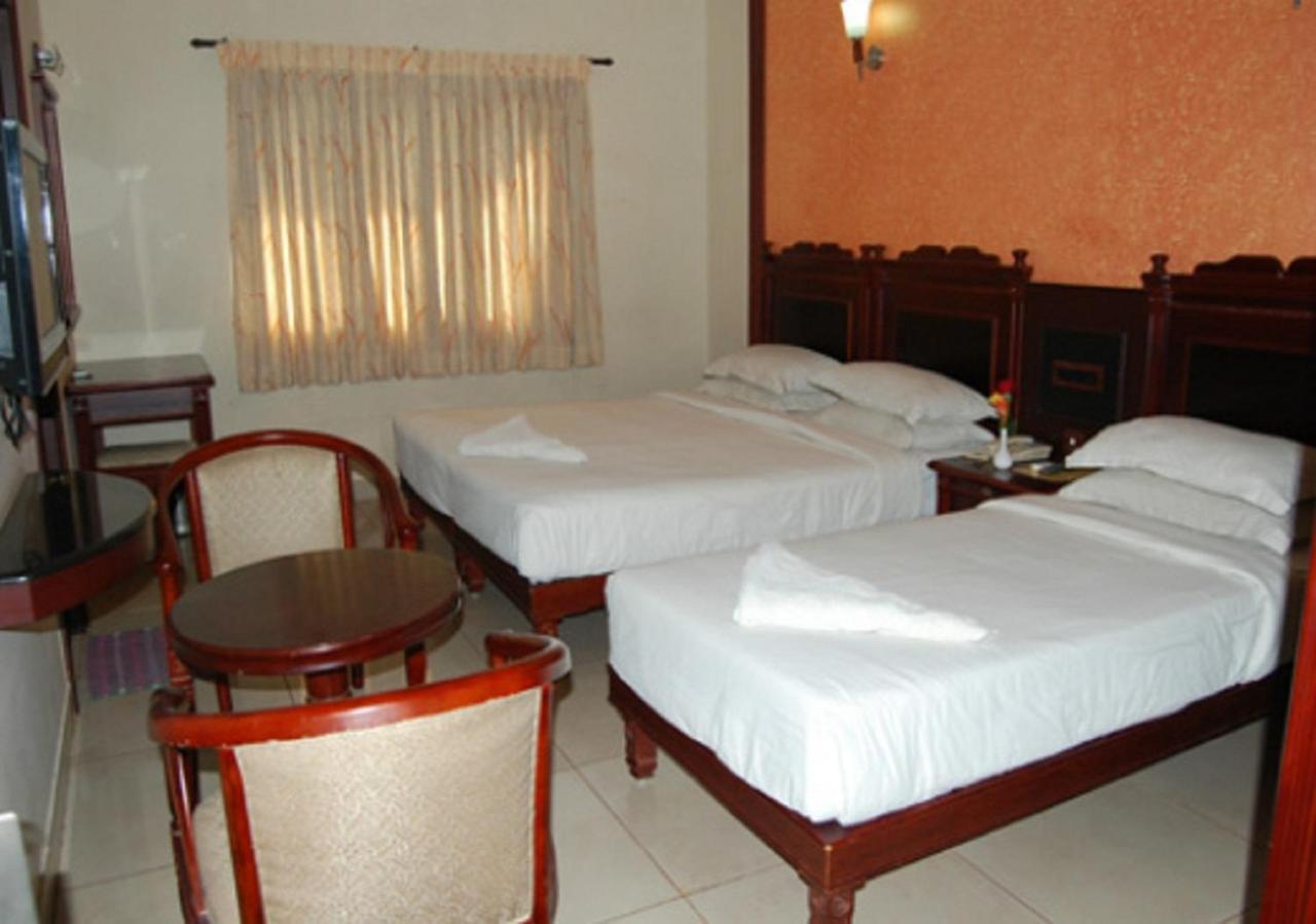 Chendhoor Residency Ξενοδοχείο Tiruchirappalli Εξωτερικό φωτογραφία